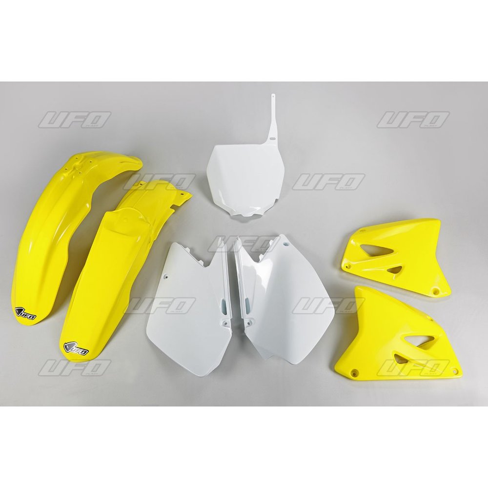 UFO Komplettes Karosserie-Kit Plastikteile Suzuki RM125/250 06-12 (ausgeschlossen USA) OEM Farbe
