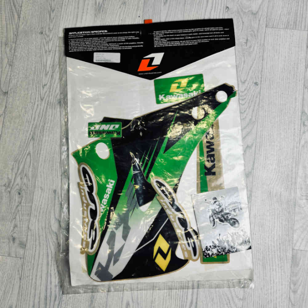 ONE INDUSTRIES Graphic Kit Dekorsatz passend für Kawasaki KX 125/250 03-06